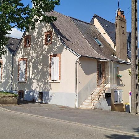 Chez Mathilde, Studio Sur Laval لافال المظهر الخارجي الصورة