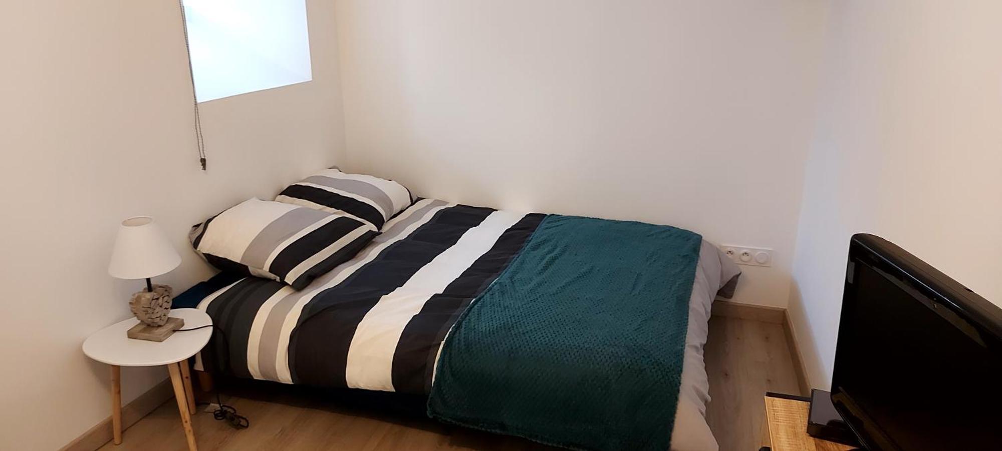 Chez Mathilde, Studio Sur Laval لافال المظهر الخارجي الصورة
